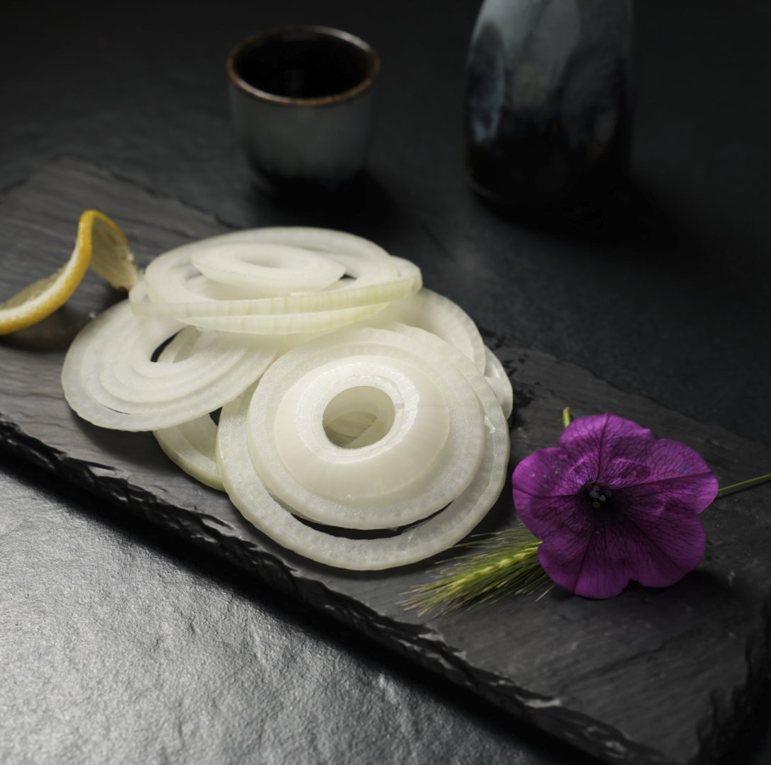 Weiße Zwiebelringe für Korean BBQ bei Yakido Mundsburg