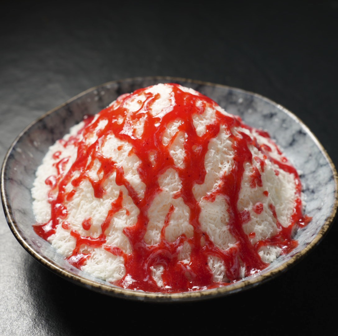Bingsu mit Erdbeersauce bei Yakido Mundsburg