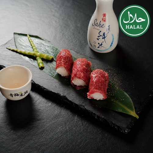 Beef-Röllchen mit Reis und Sake bei Yakido Mundsburg