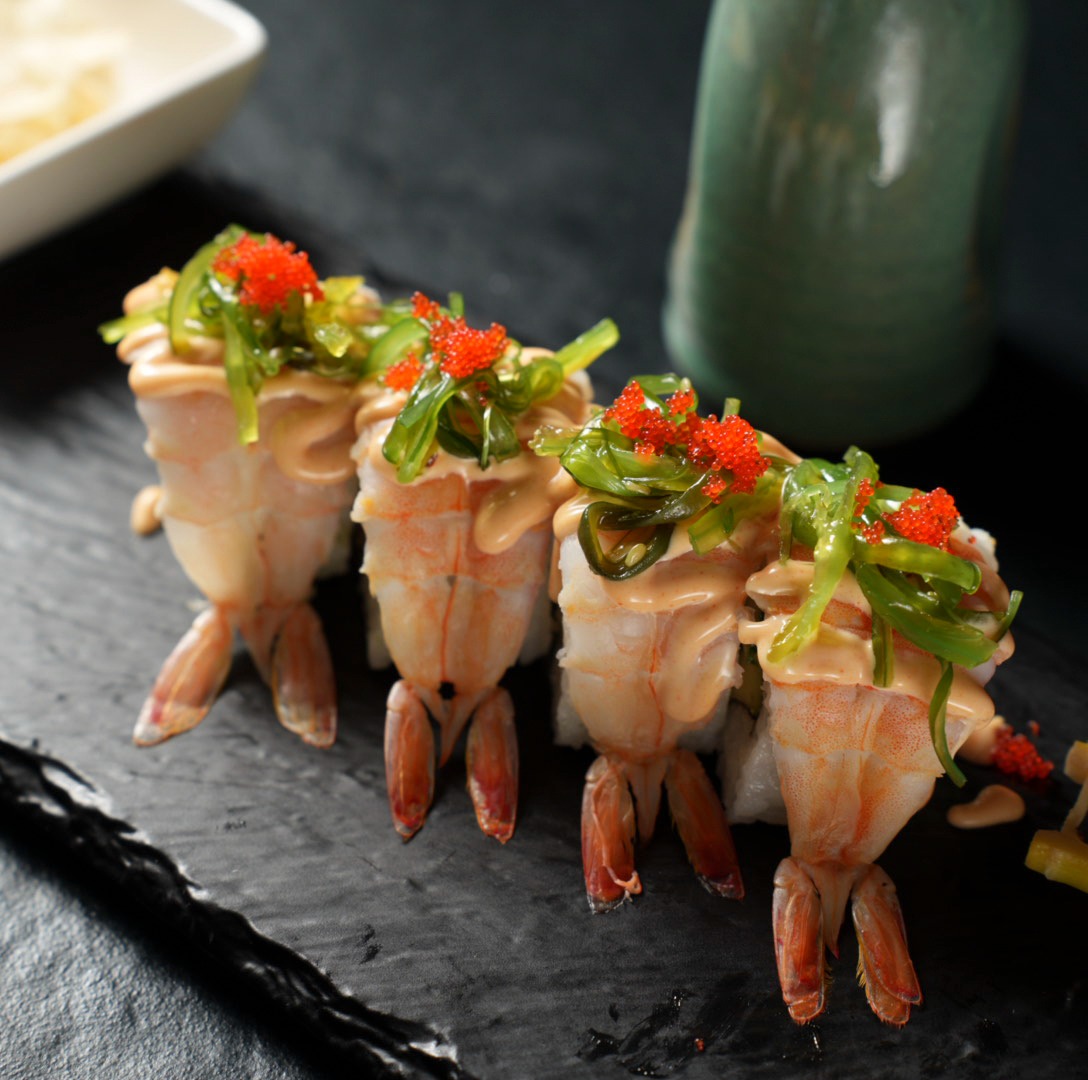 Garnelen Roll mit Wakame und Kaviar bei Yakido Mundsburg