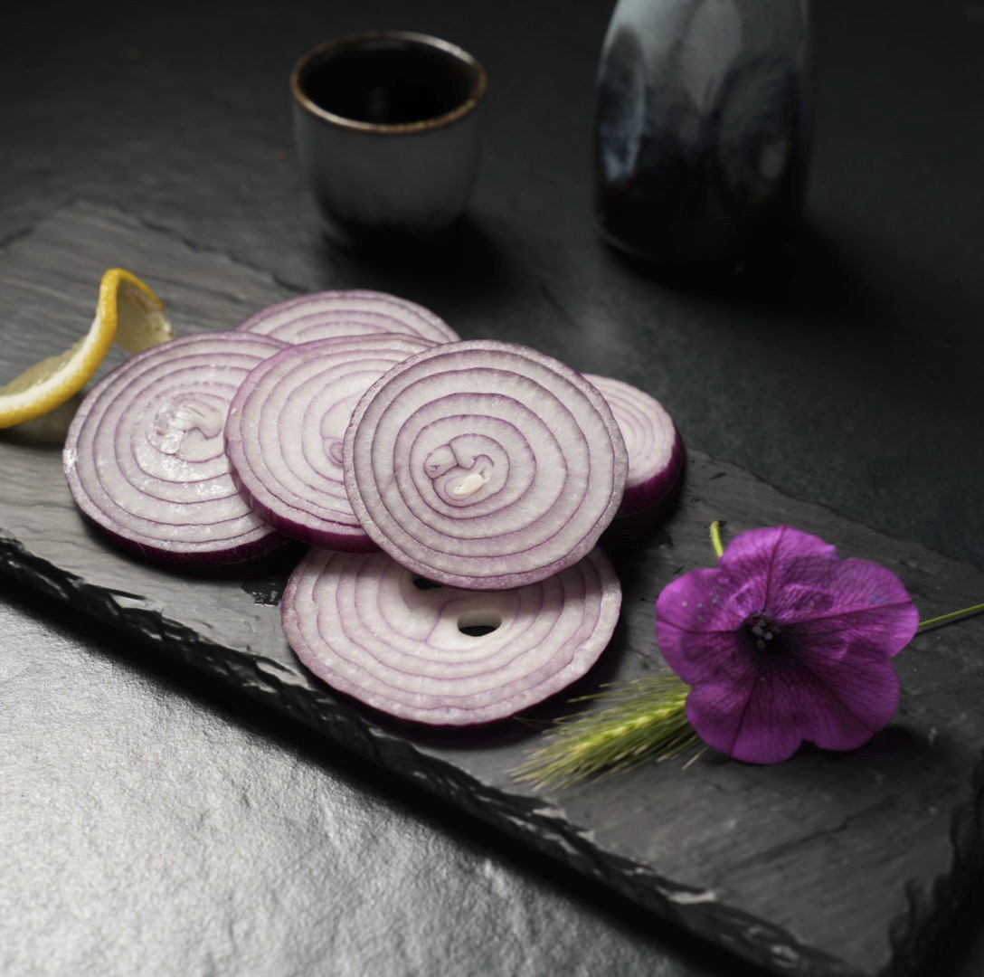 Rote Zwiebelringe für den Grill bei Yakido Mundsburg